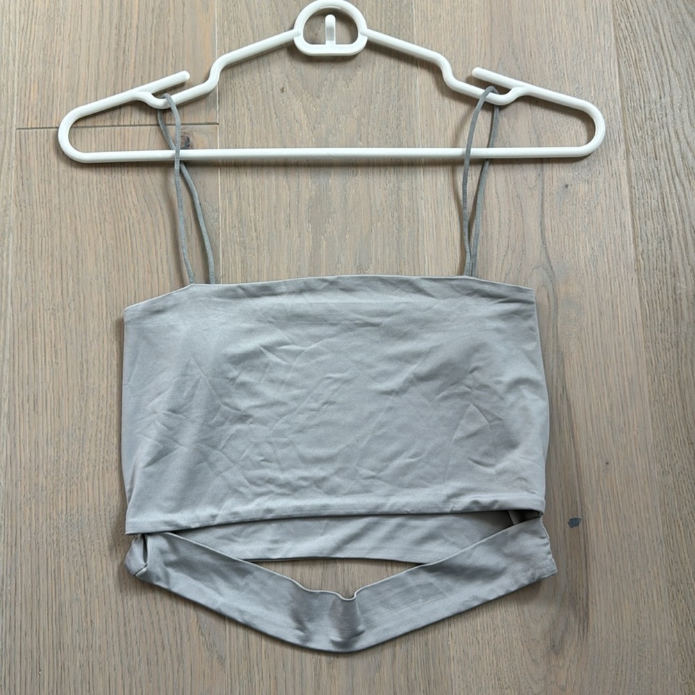 SHEIN Gray Cut Out Tank Top